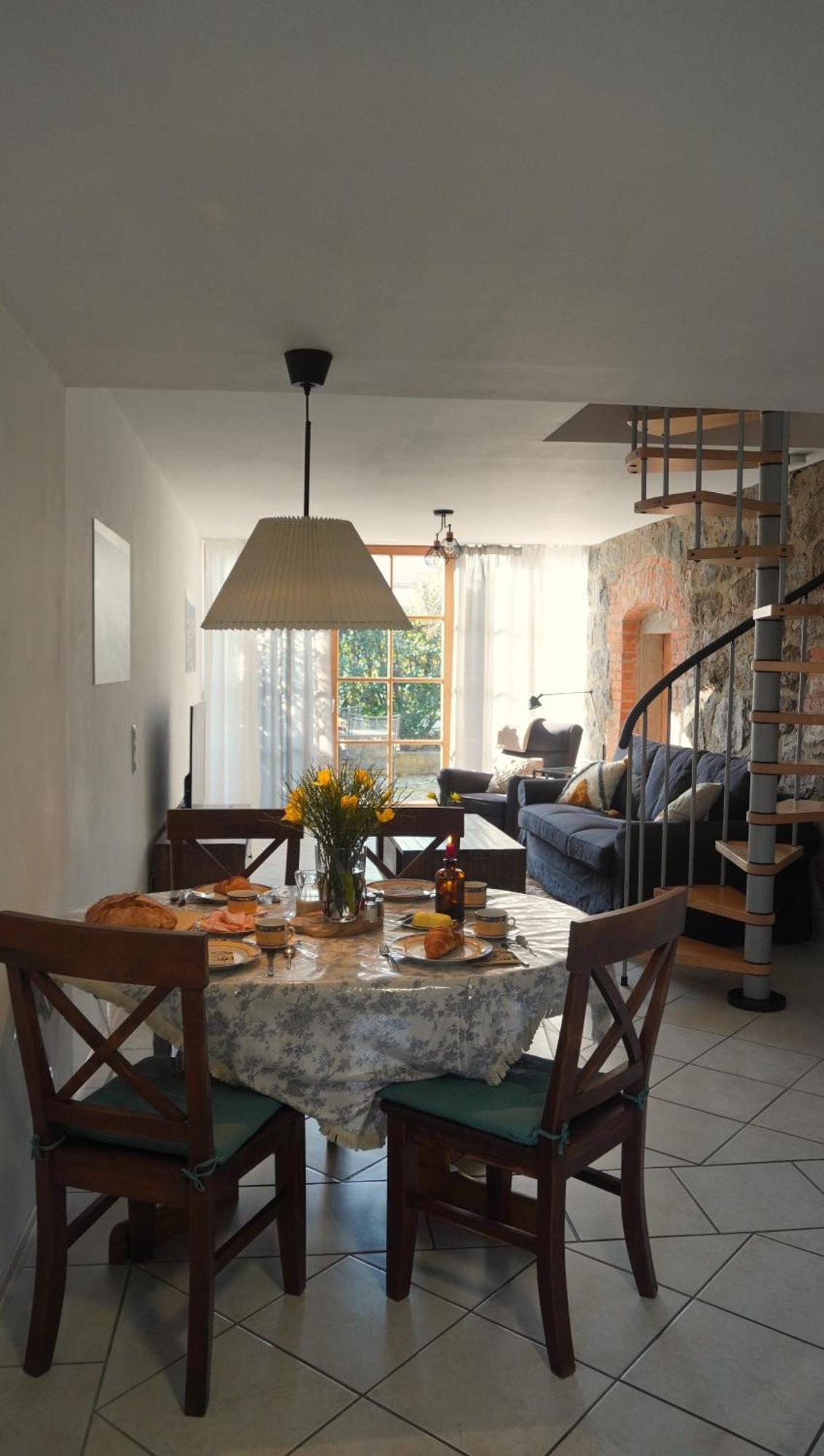 Das Neukirchen Inn Neuburg am Inn エクステリア 写真